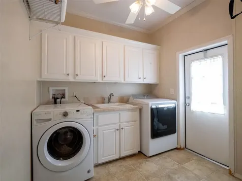 2900 NW 68th Avenue Ocala FL 34482