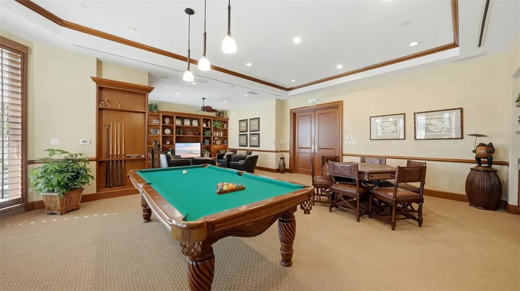 2052 Benjamin Franklin Drive Sarasota FL 34236