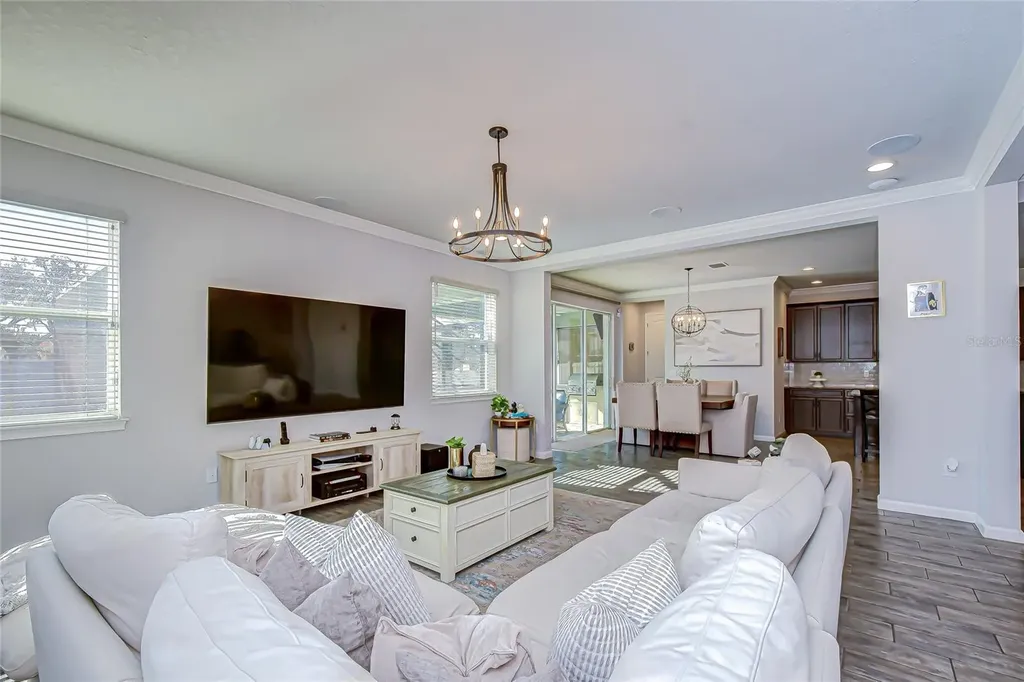 11724 Wrought Pine Loop Riverview FL 33569