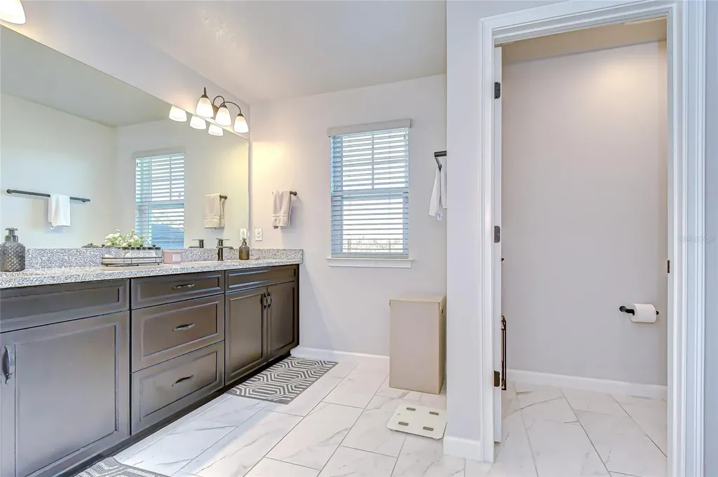 11724 Wrought Pine Loop Riverview FL 33569