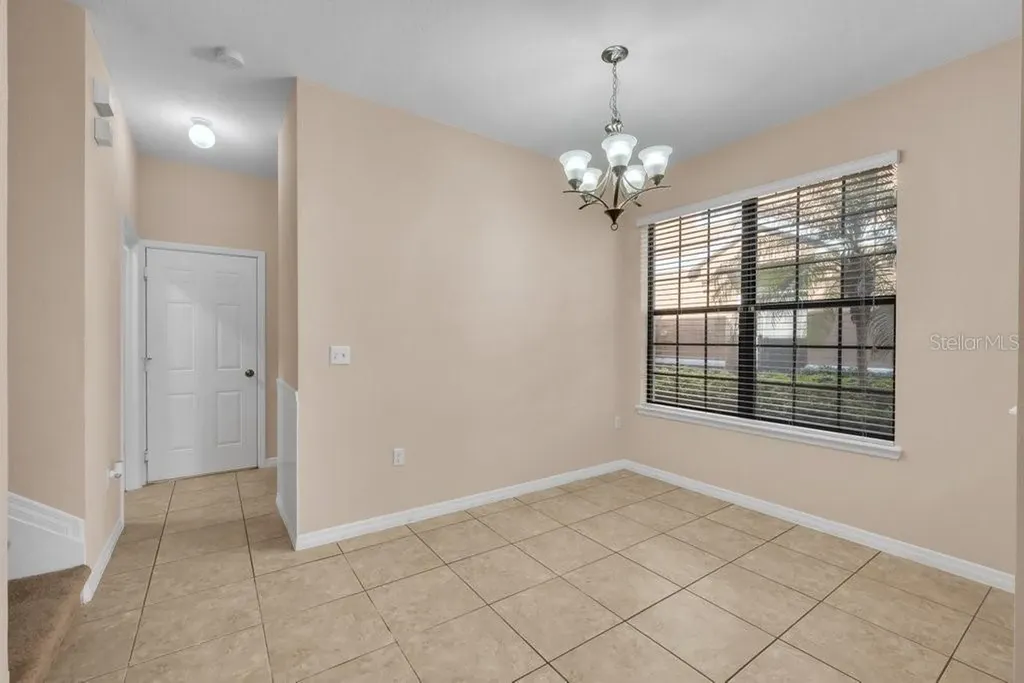 5722 Kinglethill Drive Lithia FL 33547