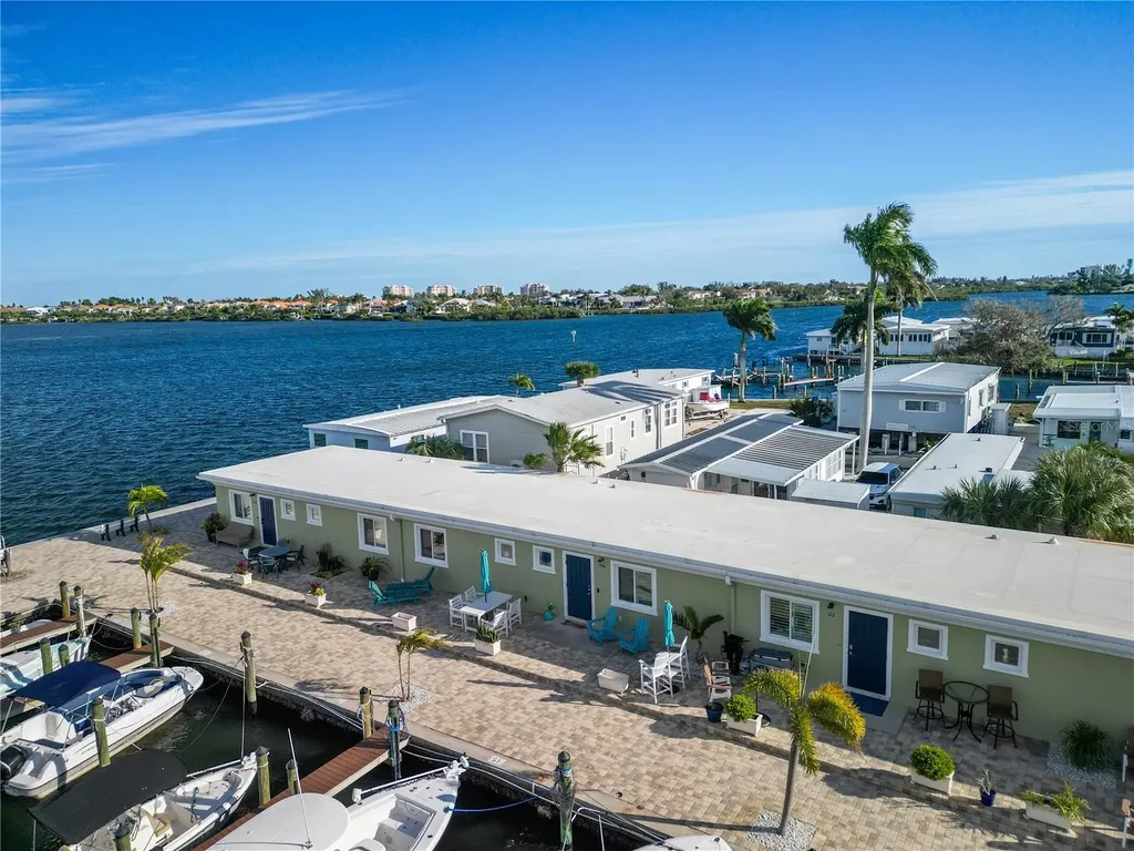 3740 Gulf Of Mexico Drive Longboat Key FL 34228