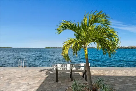 3740 Gulf Of Mexico Drive Longboat Key FL 34228