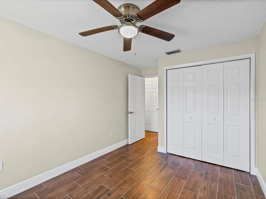 6037 Chesham Drive New Port Richey FL 34653