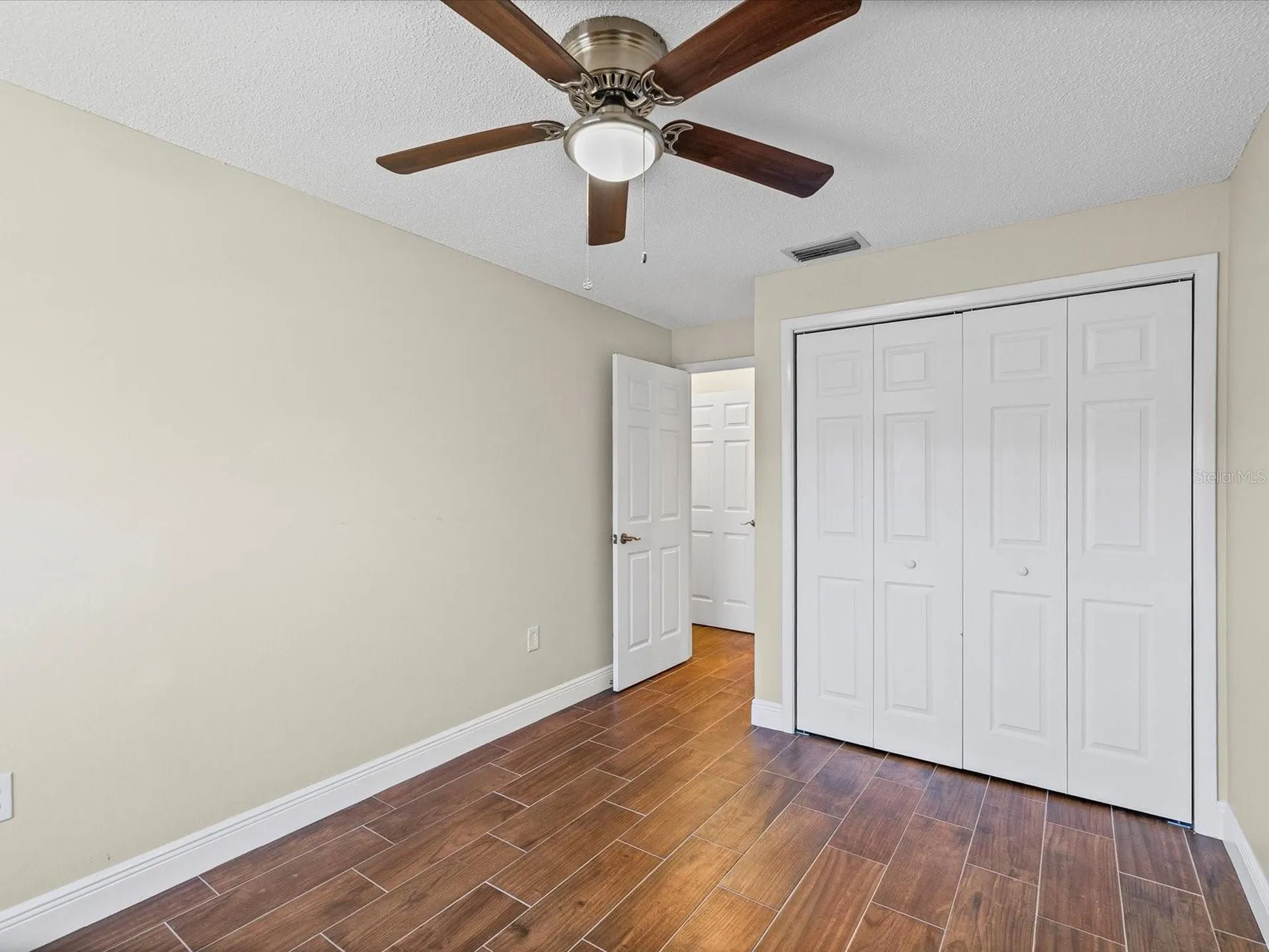 6037 Chesham Drive New Port Richey FL 34653