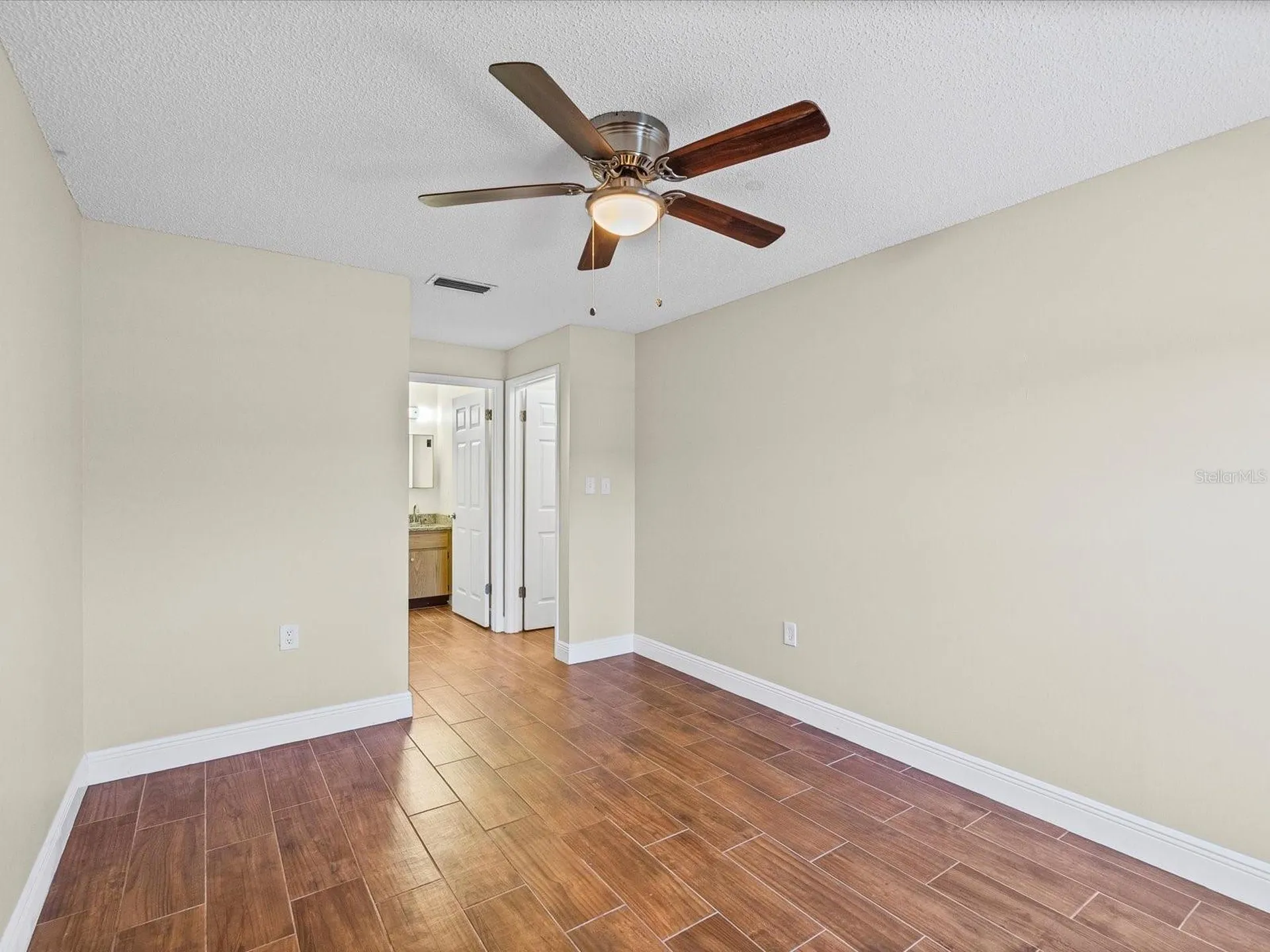 6037 Chesham Drive New Port Richey FL 34653