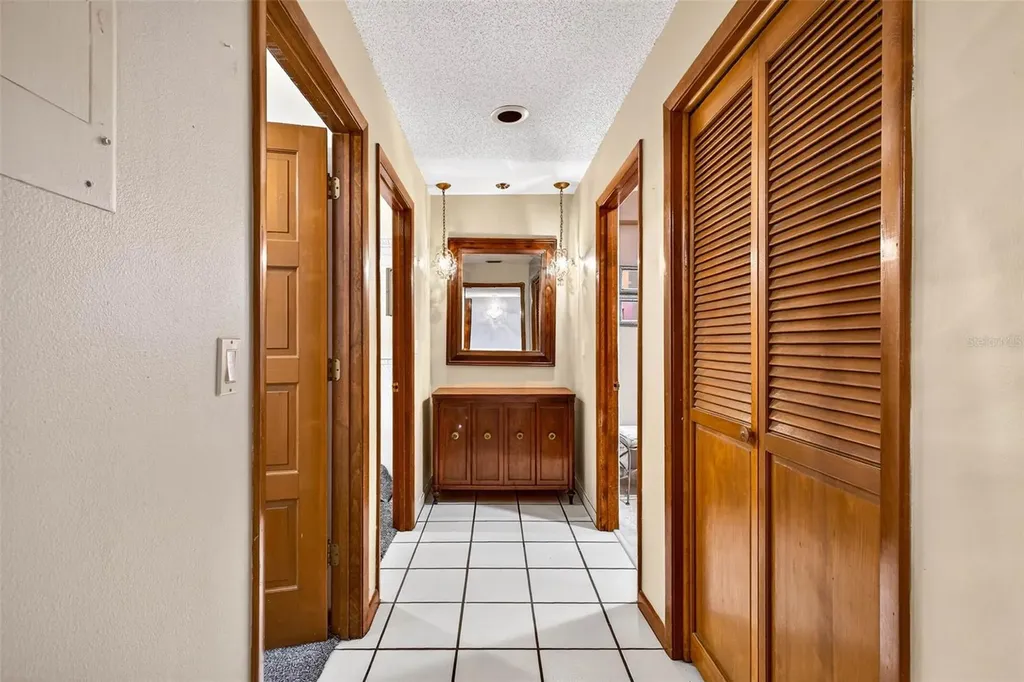 6410 E 112th Avenue Temple Terrace FL 33617