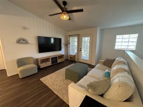8809 Manor Loop Lakewood Ranch FL 34202