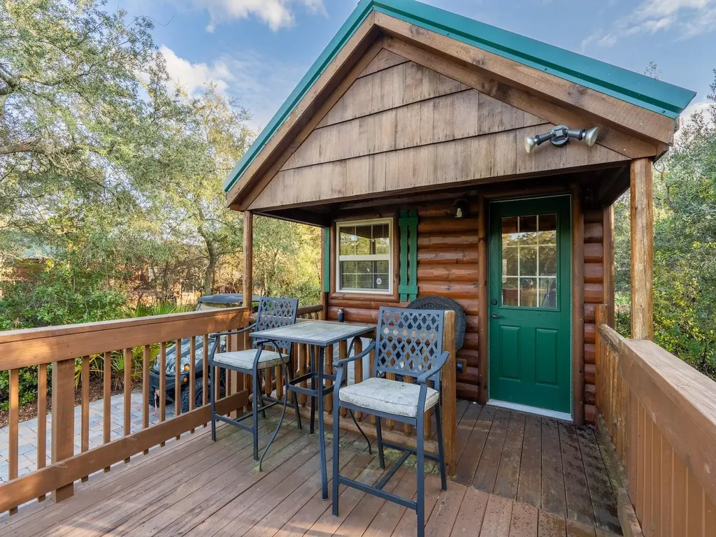 5600 NE Nfr 5 Silver Springs FL 34488