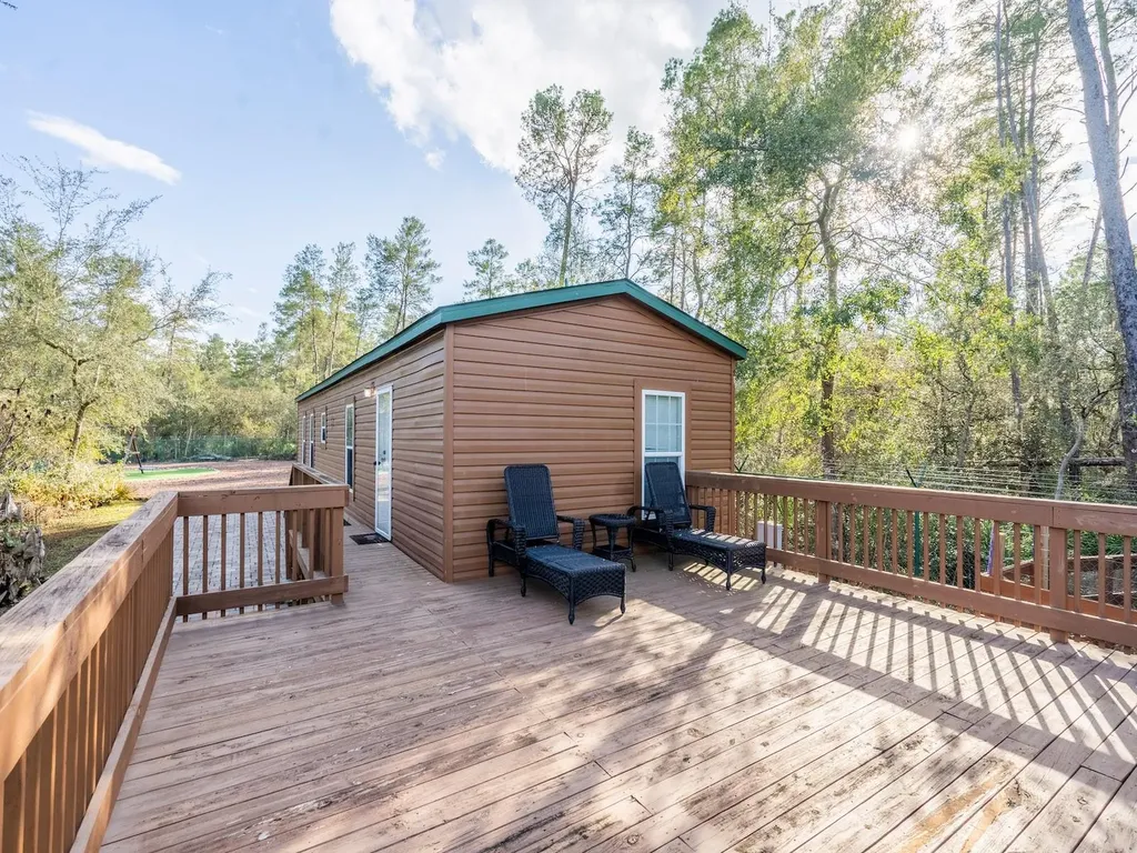5600 NE Nfr 5 Silver Springs FL 34488