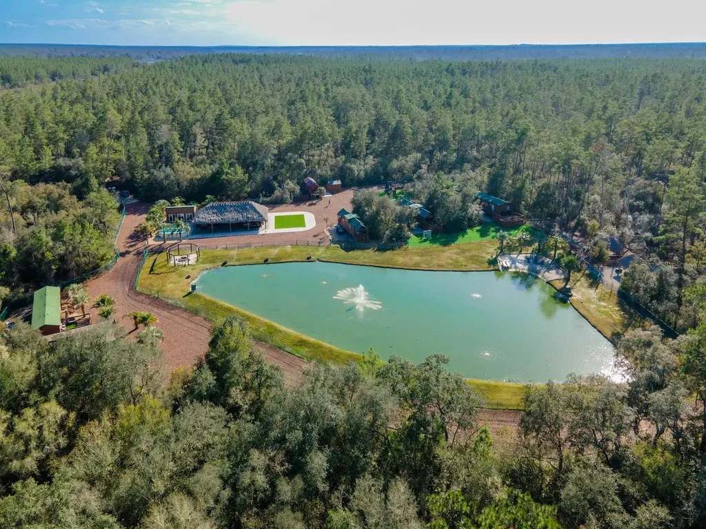 5600 NE Nfr 5 Silver Springs FL 34488