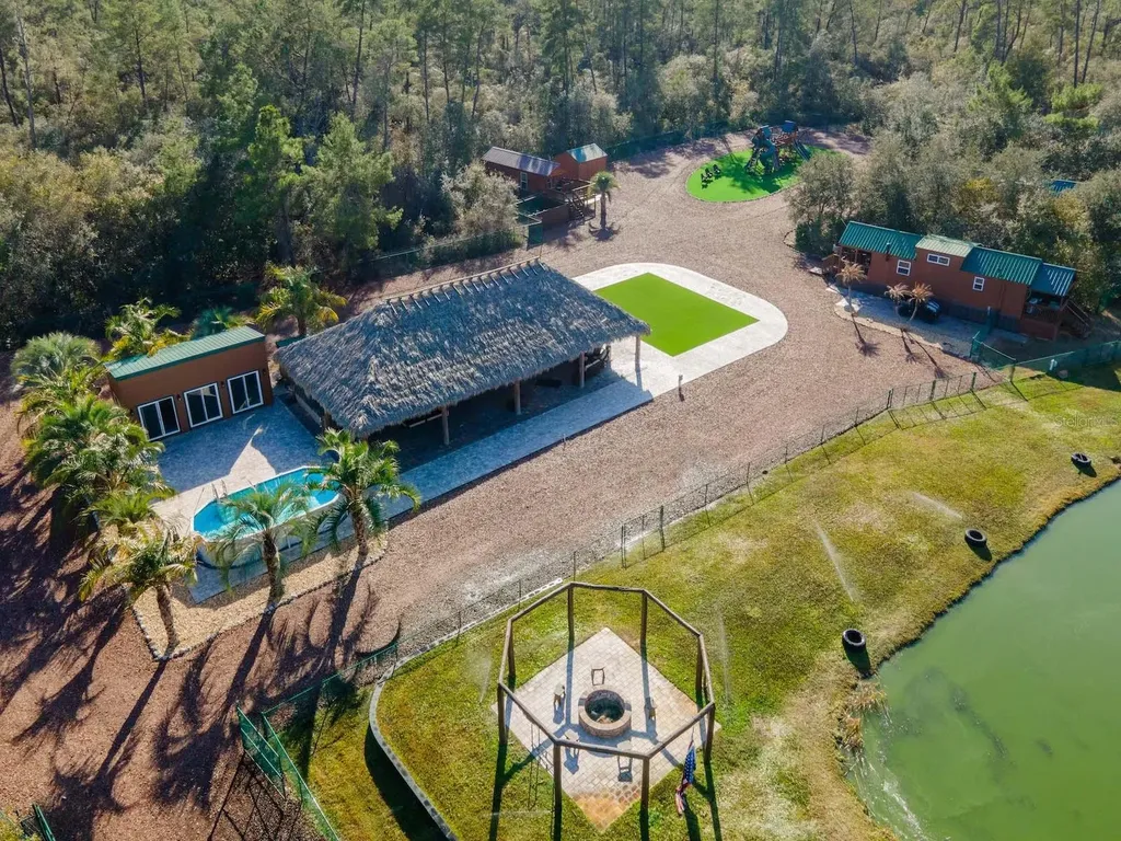 5600 NE Nfr 5 Silver Springs FL 34488