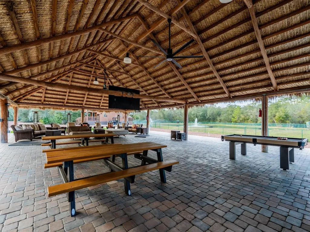 5600 NE Nfr 5 Silver Springs FL 34488