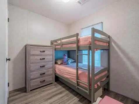 5600 NE Nfr 5 Silver Springs FL 34488