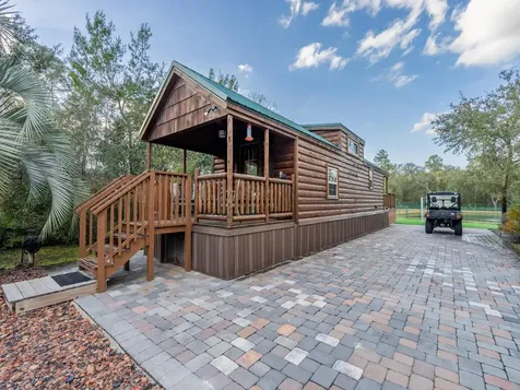 5600 NE Nfr 5 Silver Springs FL 34488