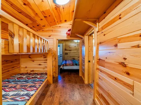 5600 NE Nfr 5 Silver Springs FL 34488