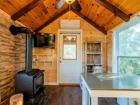 5600 NE Nfr 5 Silver Springs FL 34488