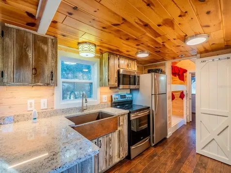 5600 NE Nfr 5 Silver Springs FL 34488