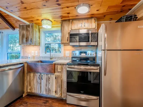 5600 NE Nfr 5 Silver Springs FL 34488