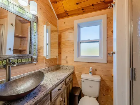 5600 NE Nfr 5 Silver Springs FL 34488