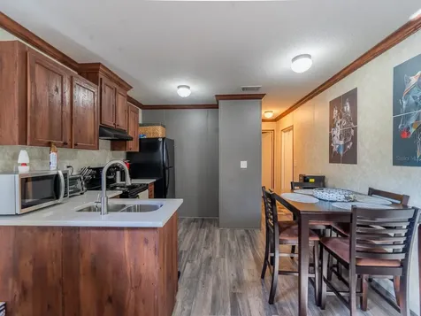 5600 NE Nfr 5 Silver Springs FL 34488