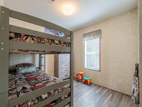 5600 NE Nfr 5 Silver Springs FL 34488