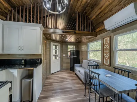 5600 NE Nfr 5 Silver Springs FL 34488