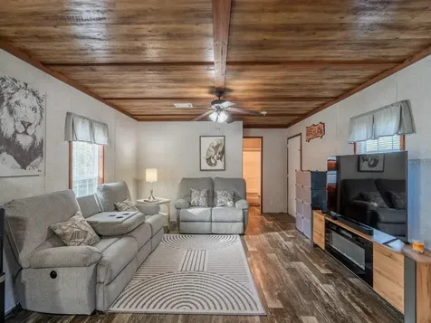 5600 NE Nfr 5 Silver Springs FL 34488