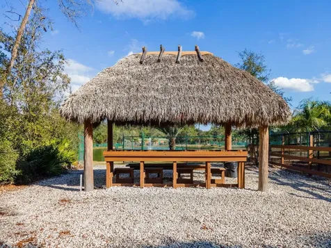 5600 NE Nfr 5 Silver Springs FL 34488