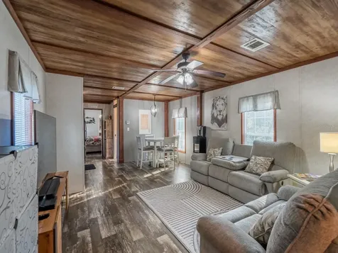 5600 NE Nfr 5 Silver Springs FL 34488