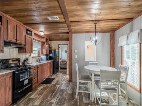 5600 NE Nfr 5 Silver Springs FL 34488