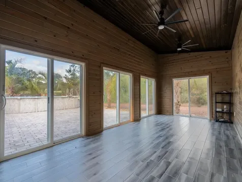 5600 NE Nfr 5 Silver Springs FL 34488