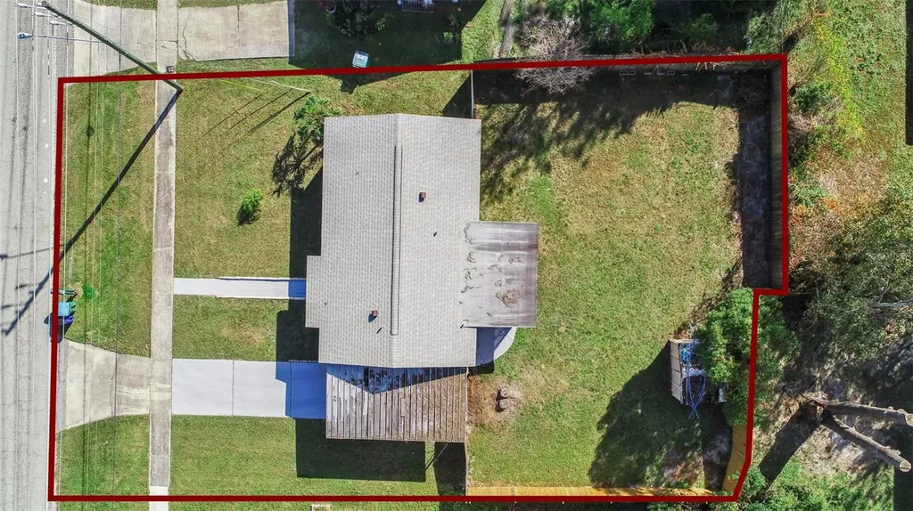 962 Saxon Boulevard Deltona FL 32725