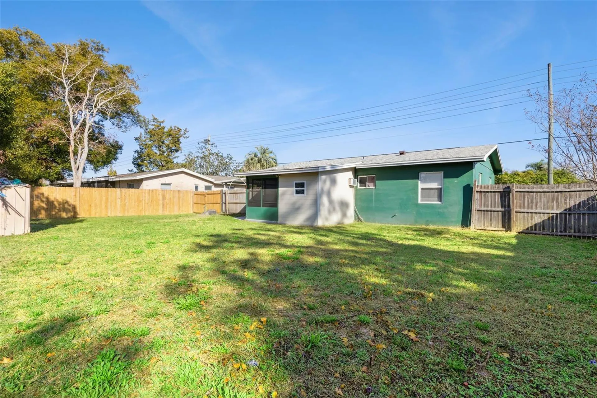 962 Saxon Boulevard Deltona FL 32725