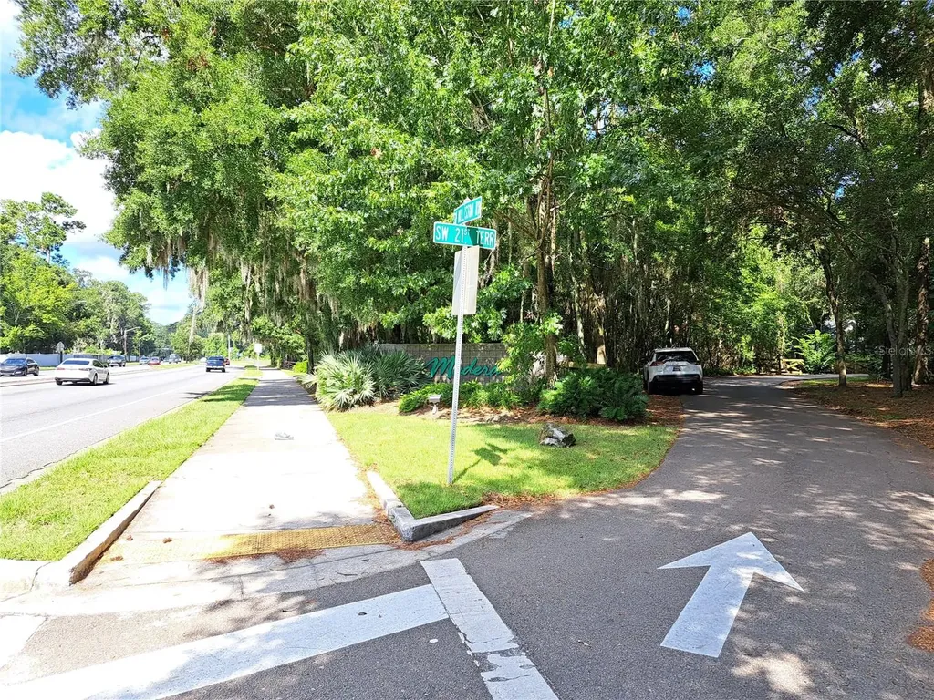 2164 SW 37th Court Gainesville FL 32608