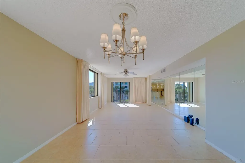 1480 Gulf Boulevard Clearwater Beach FL 33767
