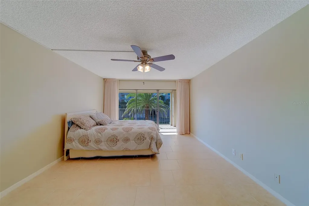 1480 Gulf Boulevard Clearwater Beach FL 33767