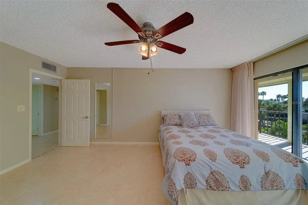 1480 Gulf Boulevard Clearwater Beach FL 33767