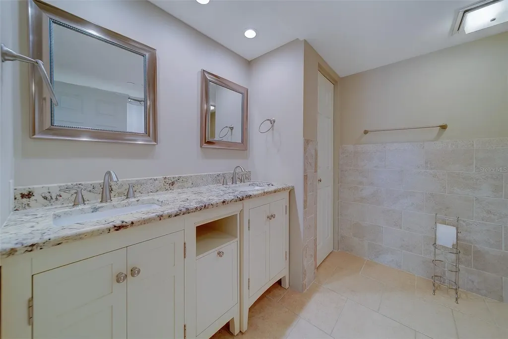 1480 Gulf Boulevard Clearwater Beach FL 33767