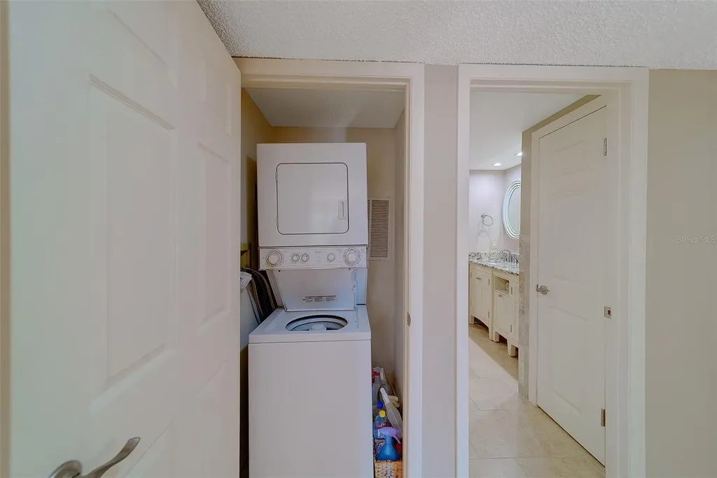 1480 Gulf Boulevard Clearwater Beach FL 33767