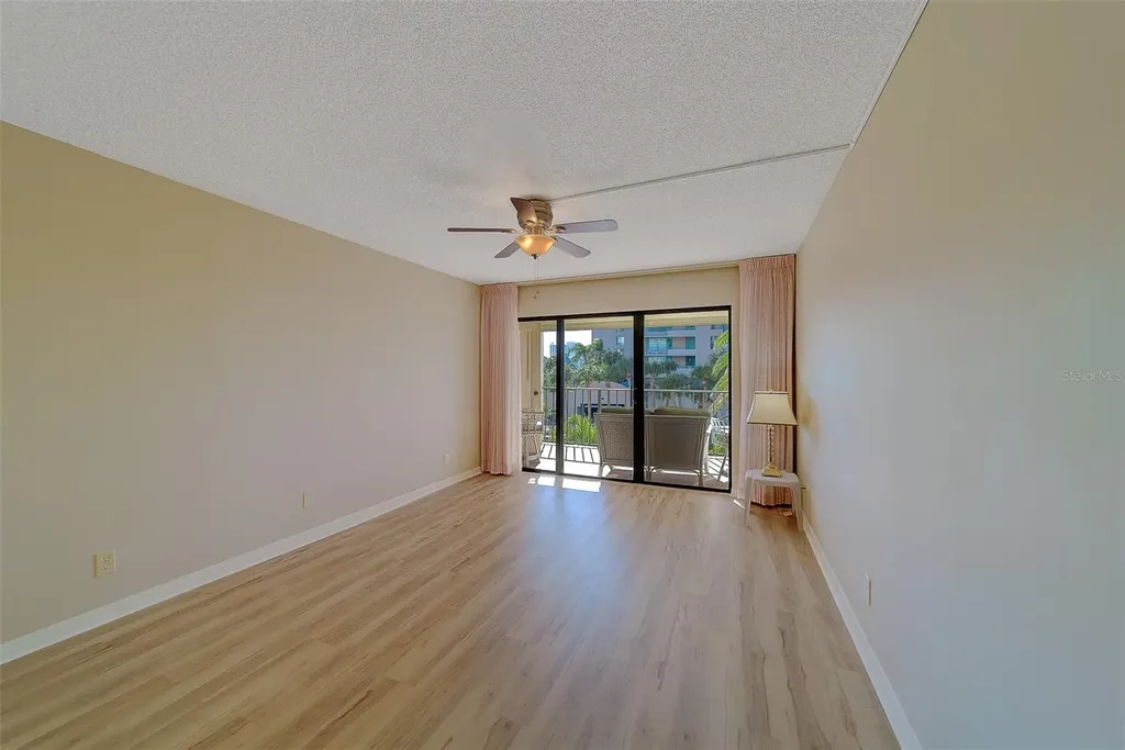 1480 Gulf Boulevard Clearwater Beach FL 33767