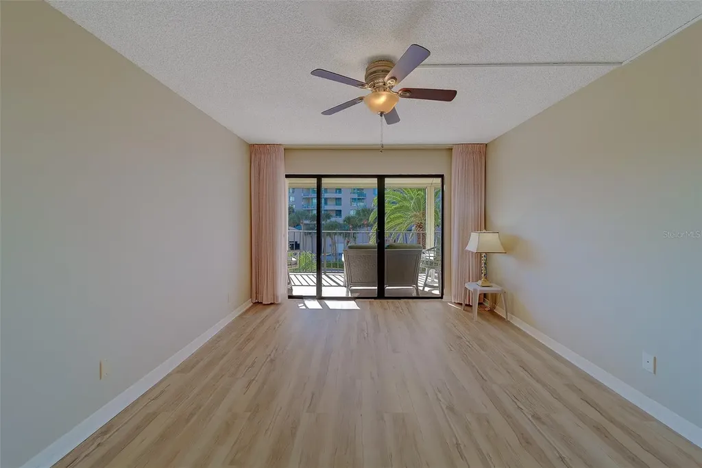 1480 Gulf Boulevard Clearwater Beach FL 33767