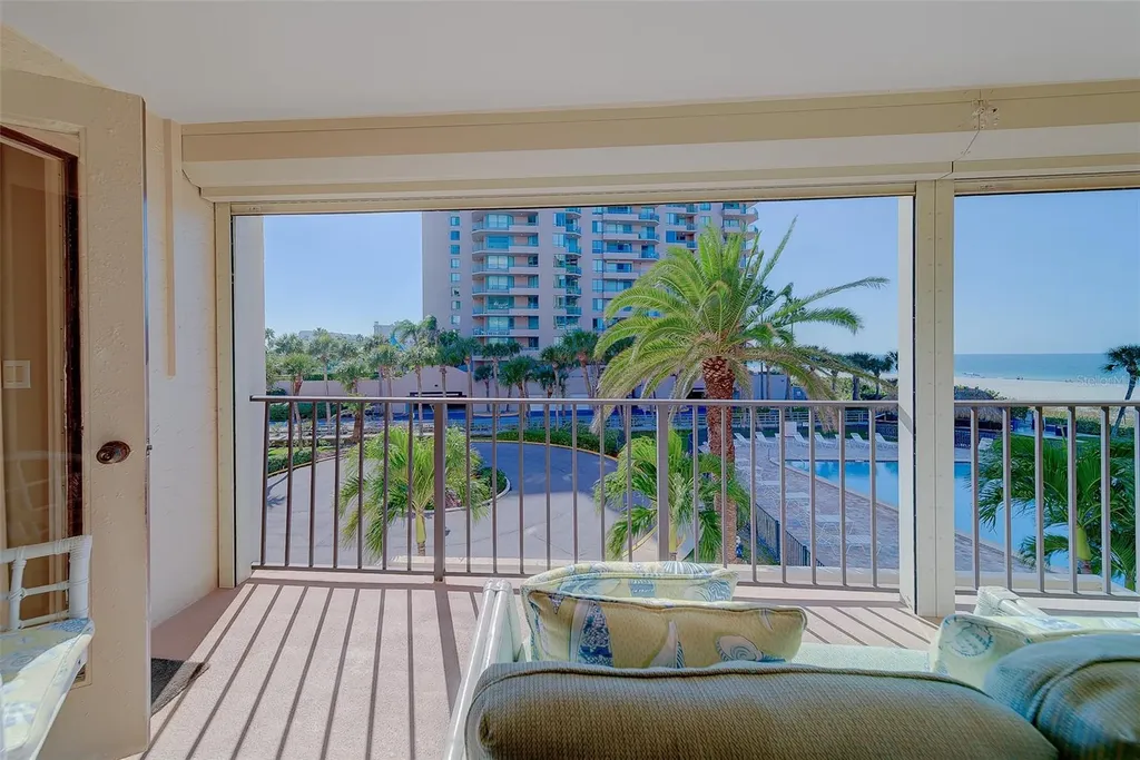 1480 Gulf Boulevard Clearwater Beach FL 33767