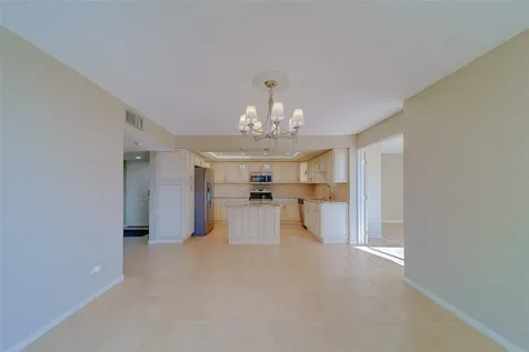 1480 Gulf Boulevard Clearwater Beach FL 33767