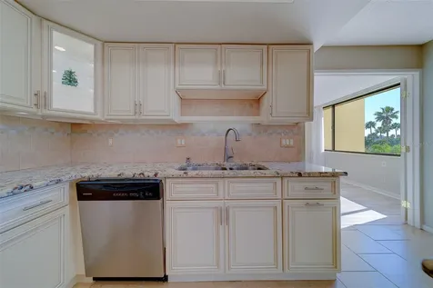 1480 Gulf Boulevard Clearwater Beach FL 33767