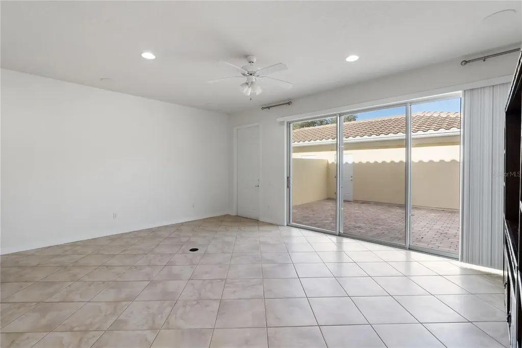 8681 Lower Villagewalk Circle Orlando FL 32827