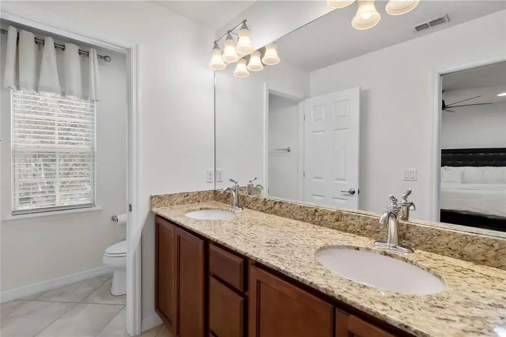 8681 Lower Villagewalk Circle Orlando FL 32827