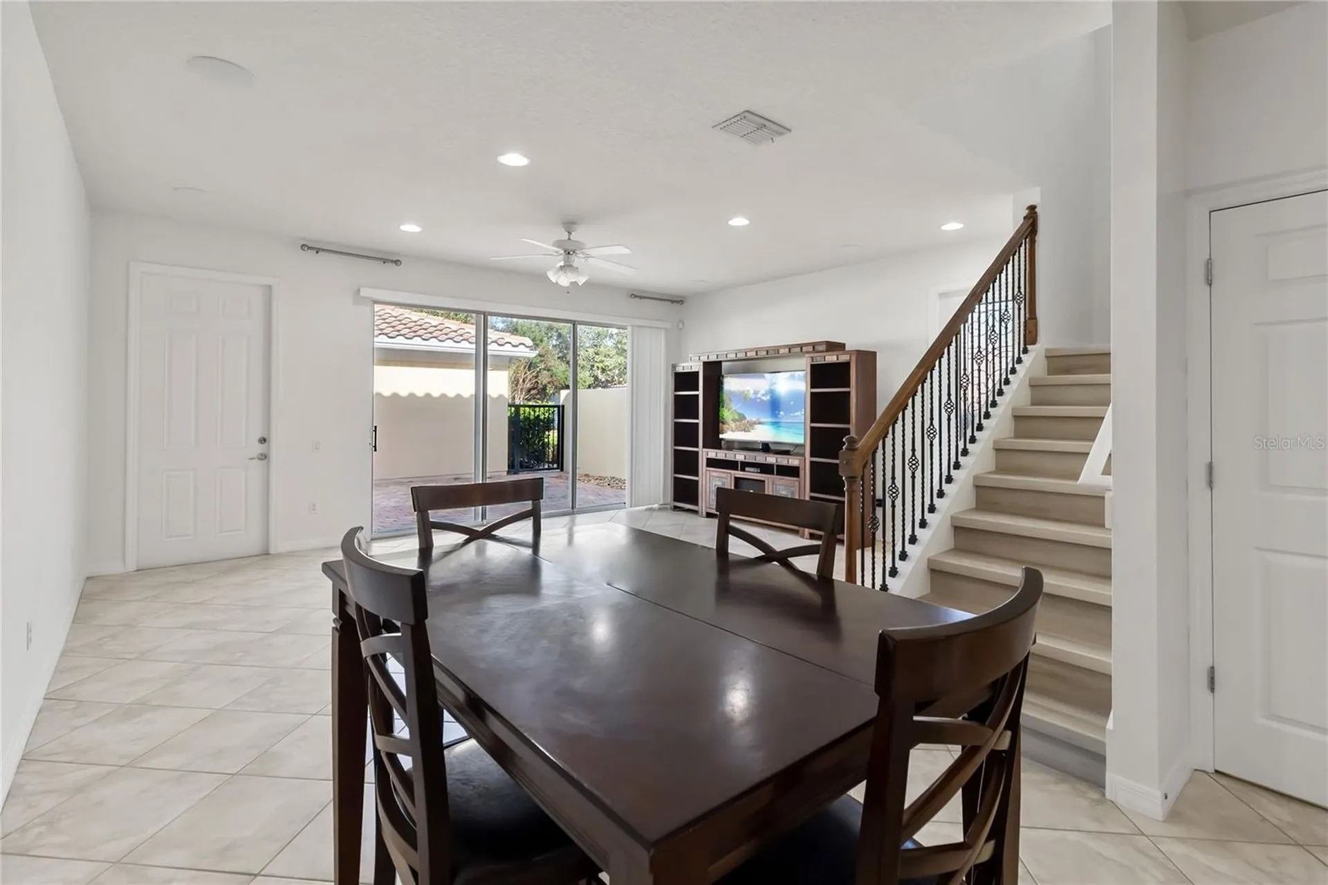 8681 Lower Villagewalk Circle Orlando FL 32827