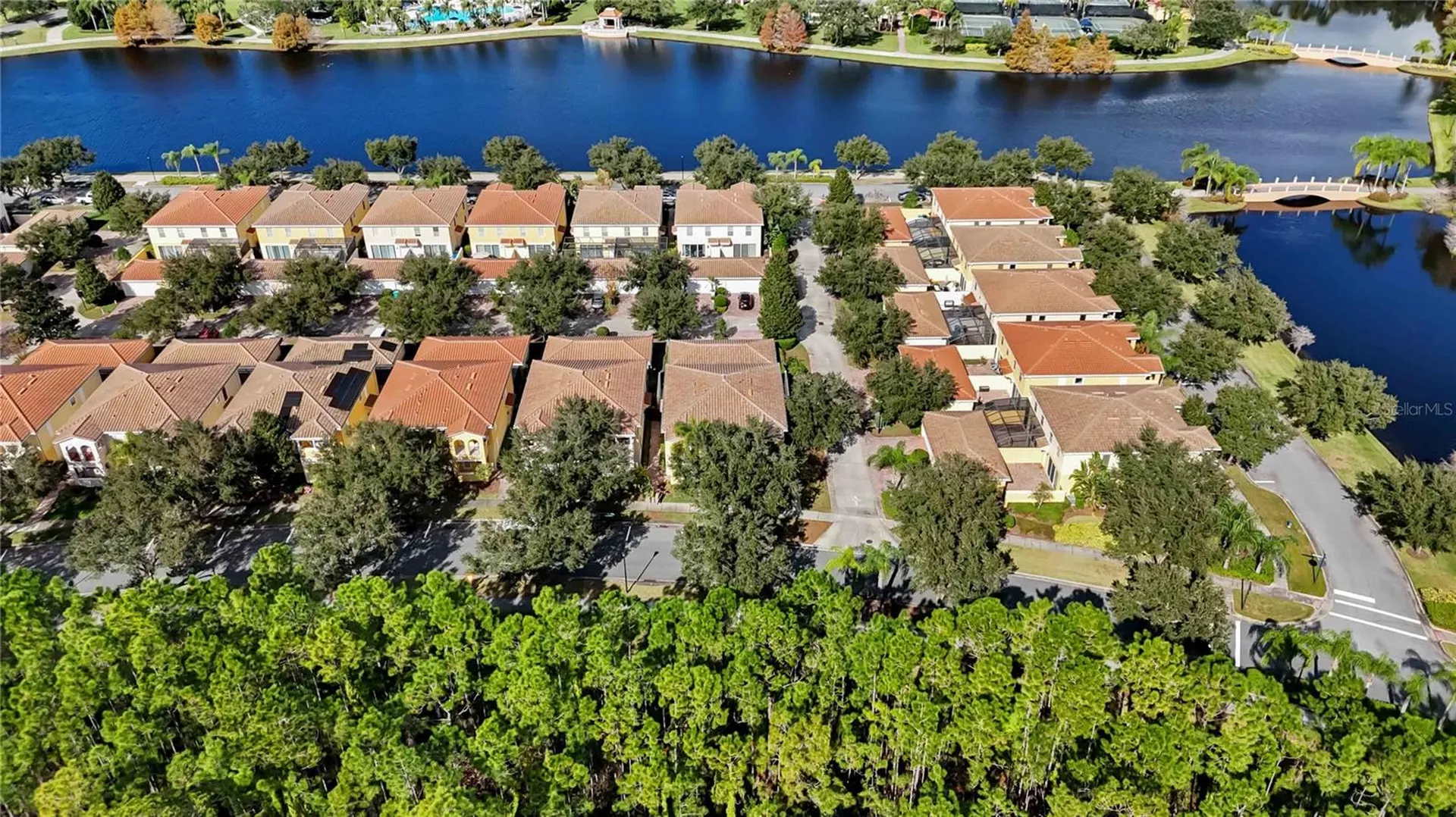 8681 Lower Villagewalk Circle Orlando FL 32827