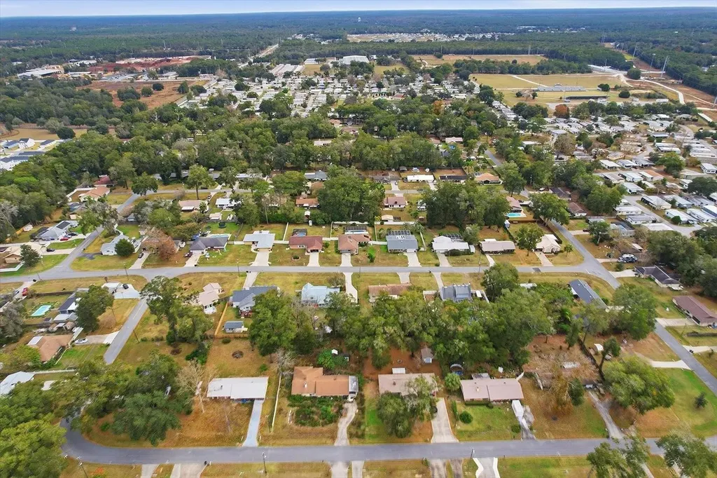 3265 NE 30 Court Ocala FL 34479